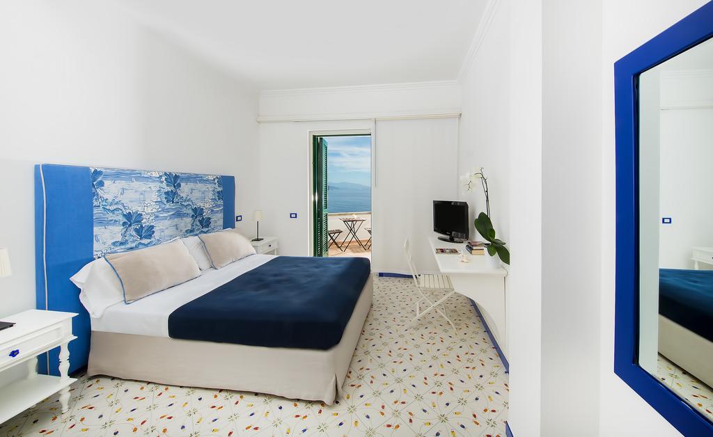 Hotel Le Terrazze (adults Only) 4*